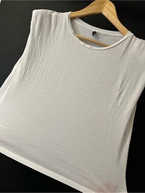 Sea White Sleeveless Muscle Tee